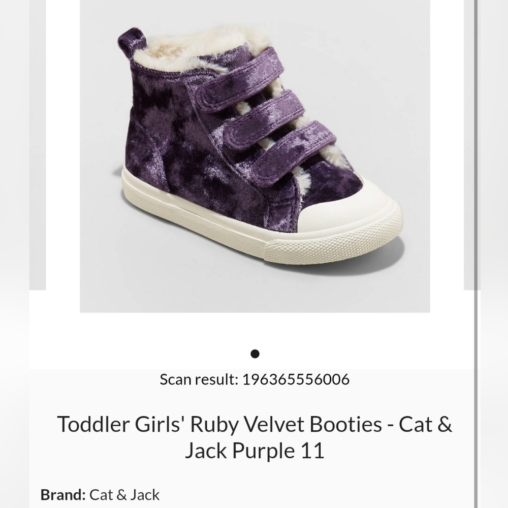 Toddler girl's shoes size 11